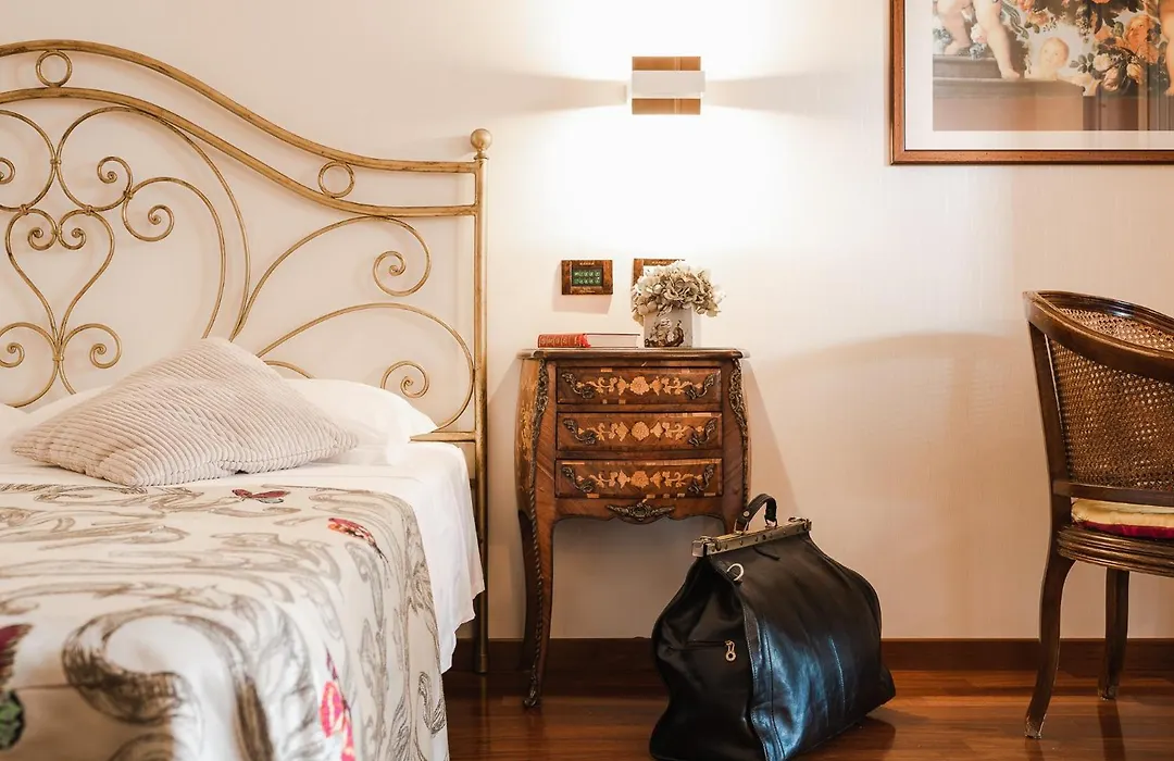 Villa Madrina Lovely&Dynamic Hotel-1